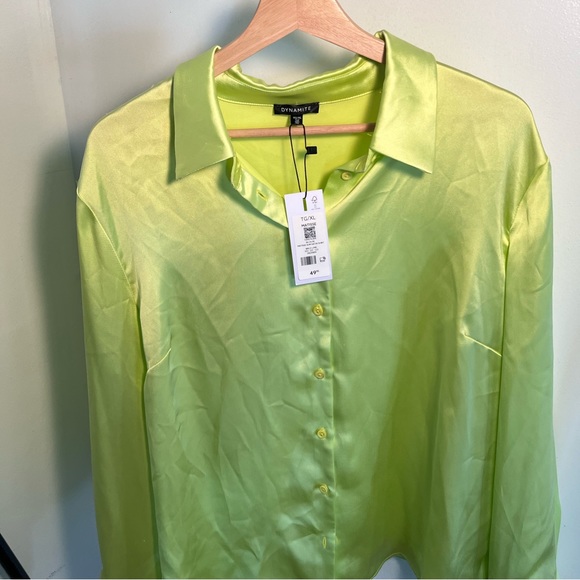 Dynamite button down blouse - Picture 2 of 4